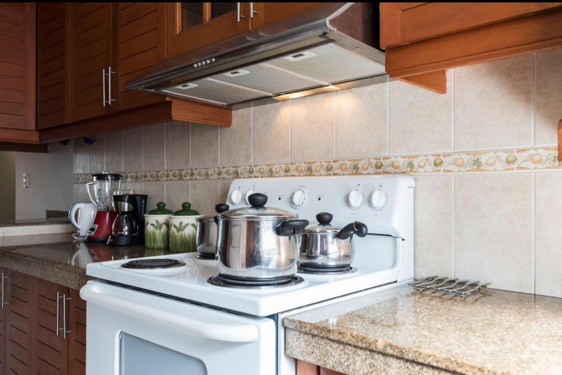 New Apartment In Miraflores! Larcomar Area! Лима Екстериор снимка