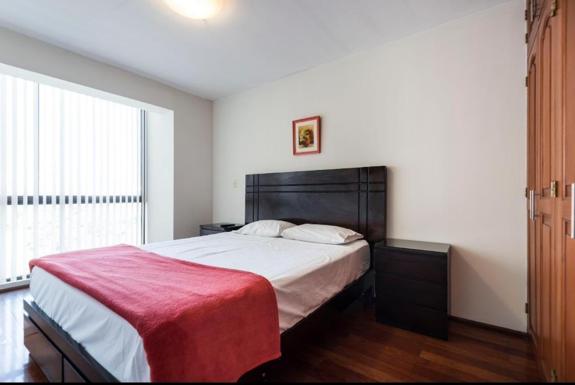 New Apartment In Miraflores! Larcomar Area! Лима Екстериор снимка