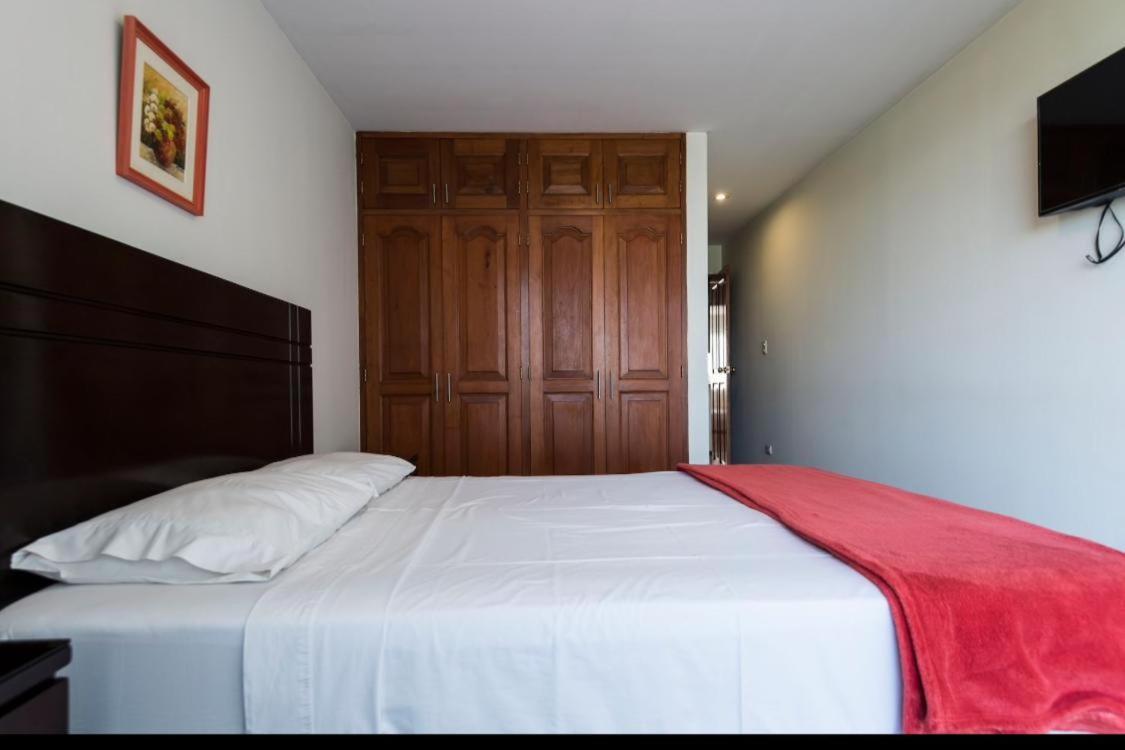 New Apartment In Miraflores! Larcomar Area! Лима Екстериор снимка